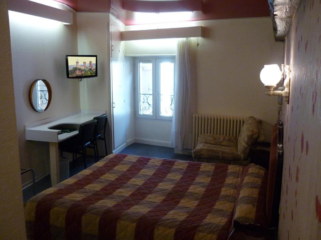 Hotel Le Lons Foix Rum bild